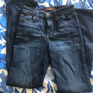 NWOT Joe’s jeans dark wash flare petite